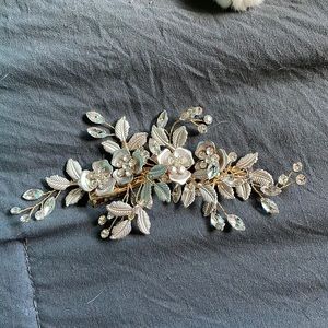 Bridal clip in hair piece